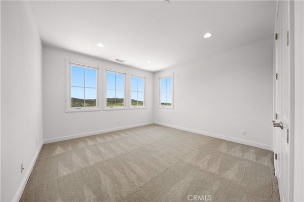 Empty room, Interior, Recessed Lighting