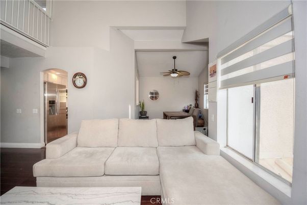 Interior, Kitchen, Living room, Stainless Steel Appliances, Wood Texture Flooring
