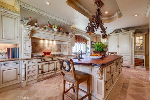 Chandelier, Interior, Kitchen, Recessed Lighting, Stainless Steel Appliances