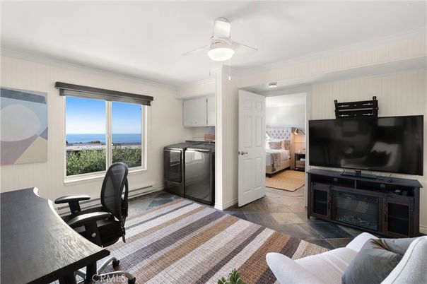 Bedroom, Home Office, Interior, Water