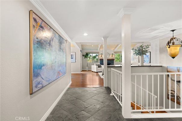 Interior, Pendant Lights, Recessed Lighting, Wood Texture Flooring
