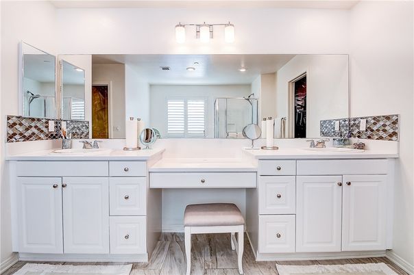 Bathroom, Dual Sink Vanities, Interior, Wood Texture Flooring