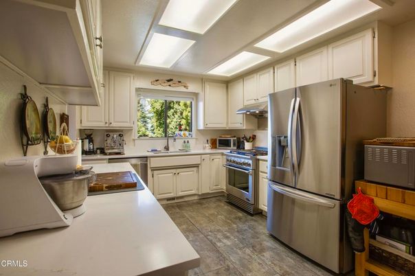 Interior, Kitchen, Stainless Steel Appliances