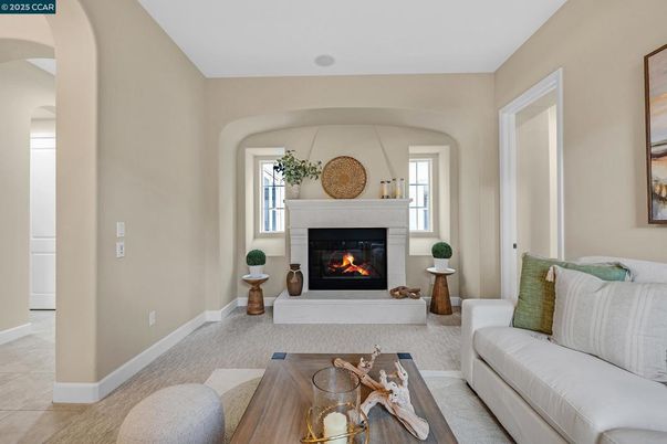 Fireplace, Interior, Living room
