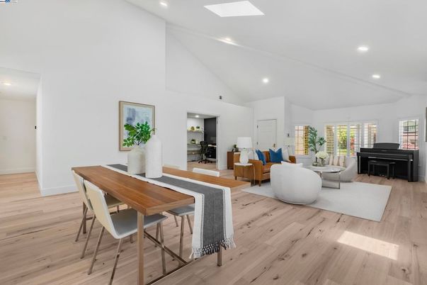 Dining room, Interior, Living room, Piano, Recessed Lighting, Wood Texture Flooring