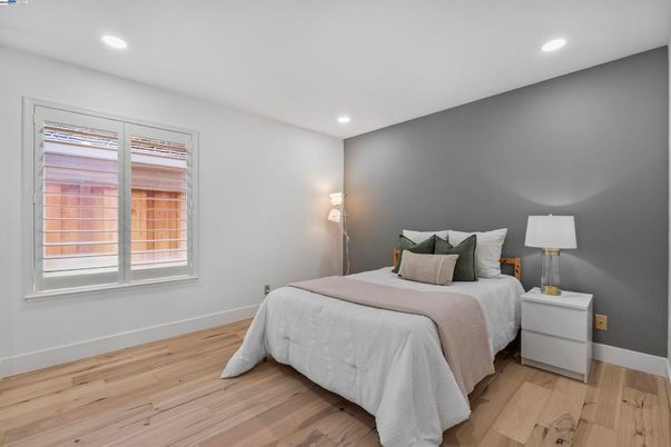 Bedroom, Interior, Recessed Lighting, Wood Texture Flooring