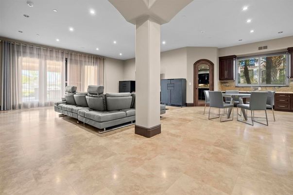 Dining room, Interior, Living room, Recessed Lighting