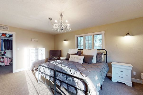 Bedroom, Chandelier, Interior