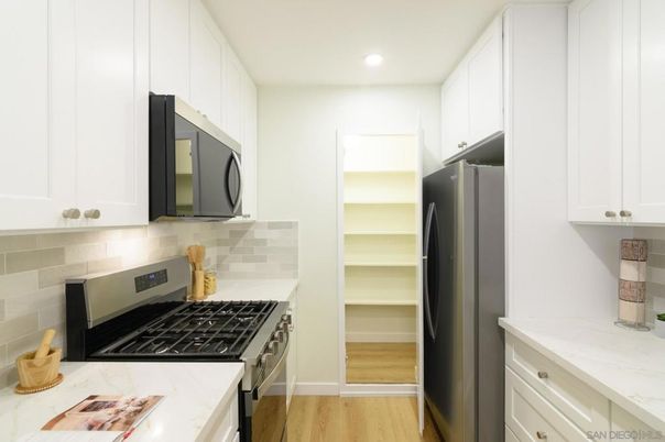 Interior, Kitchen, Recessed Lighting, Wood Texture Flooring