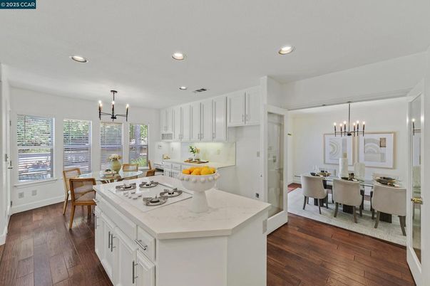 Chandelier, Dining room, Interior, Kitchen, Pendant Lights, Recessed Lighting, Wood Texture Flooring