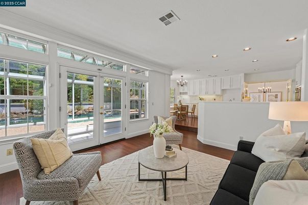 Chandelier, Dining room, Interior, Living room, Recessed Lighting, Wood Texture Flooring