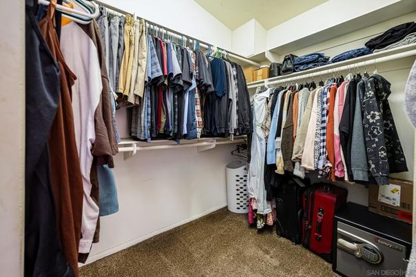 Interior, Walk-in Closets