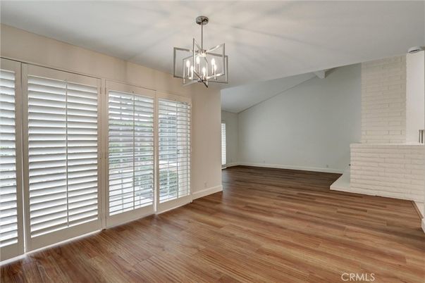 Empty room, Interior, Pendant Lights, Wood Texture Flooring