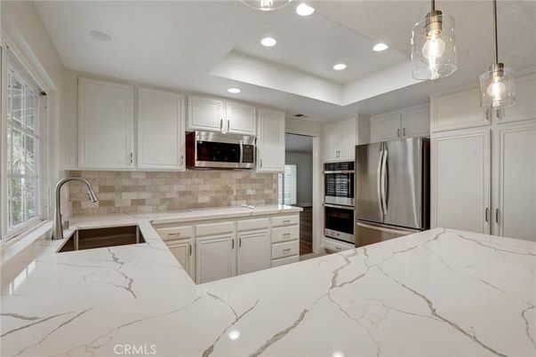 Interior, Kitchen, Pendant Lights, Recessed Lighting, Stainless Steel Appliances