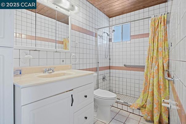 Bathroom, Interior, Wooden Ceilings