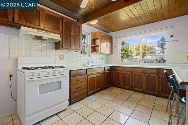 Interior, Kitchen, Wooden Beams, Wooden Ceilings