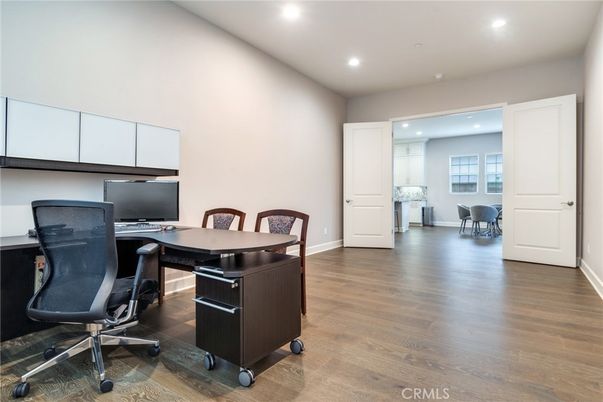 Home Office, Interior, Recessed Lighting, Wood Texture Flooring