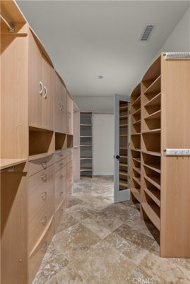 Interior, Recessed Lighting, Walk-in Closets