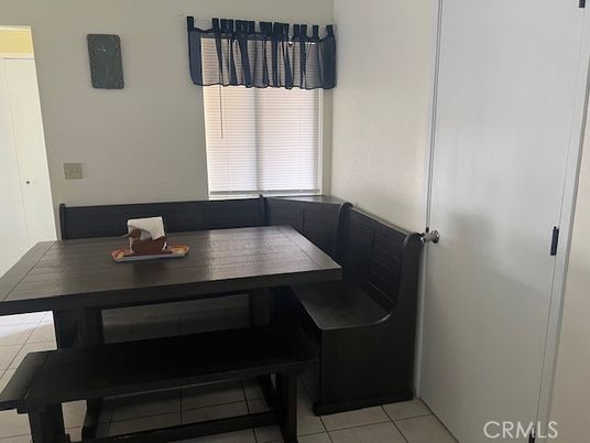 Dining room, Interior