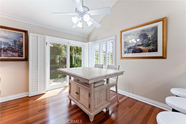 Dining room, Interior, Wood Texture Flooring