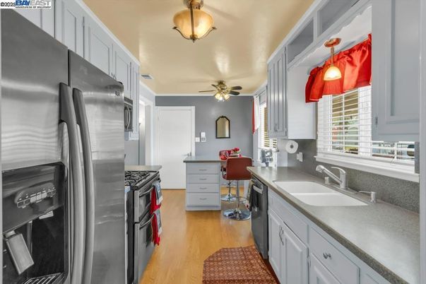 Interior, Kitchen, Pendant Lights, Stainless Steel Appliances, Wood Texture Flooring