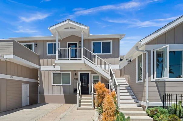 Exterior, Facade, American Craftsman