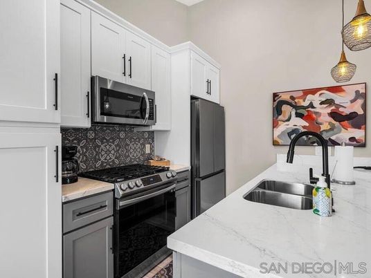 Interior, Kitchen, Pendant Lights, Stainless Steel Appliances