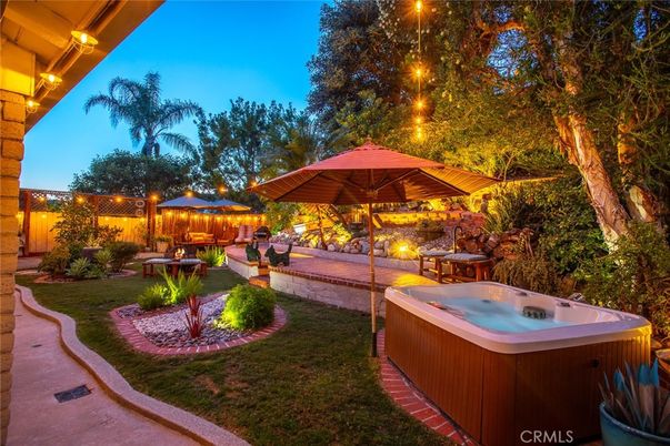 Backyard, Exterior, Hot Tub