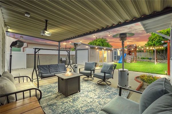 Backyard, Exterior, Playground
