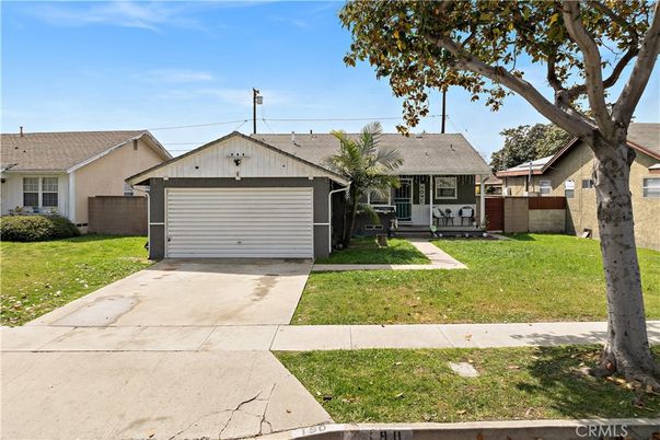 Backyard, Detached Garage, Exterior