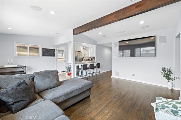 Interior, Kitchen, Living room, Recessed Lighting, Wooden Beams, Wood Texture Flooring