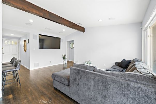 Interior, Living room, Recessed Lighting, Wooden Beams, Wood Texture Flooring