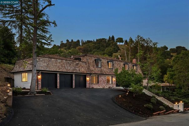 Attached, Exterior, Facade, Brick Facade, French Provincial