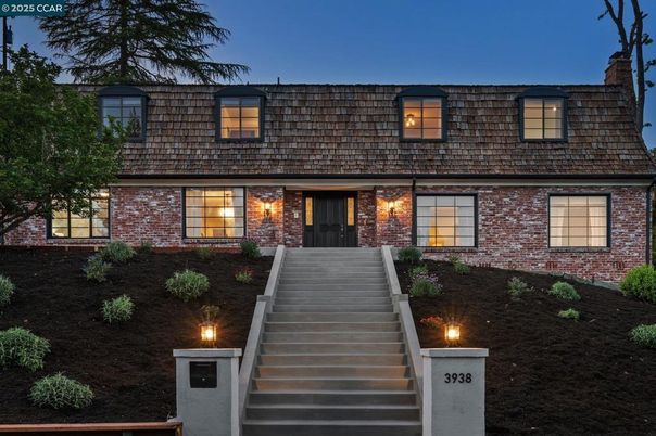 Exterior, Facade, Brick Facade, Cape Cod