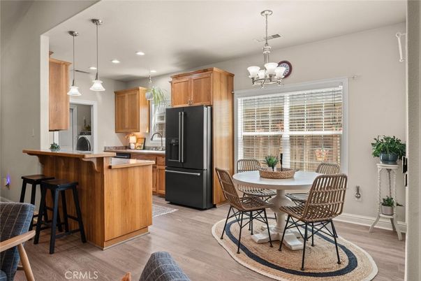 Chandelier, Dining room, Interior, Kitchen, Pendant Lights, Recessed Lighting, Wood Texture Flooring