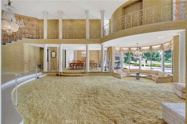 Chandelier, Dining room, Interior, Living room, Recessed Lighting