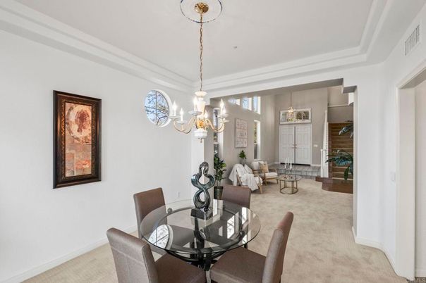 Chandelier, Dining room, Interior, Living room