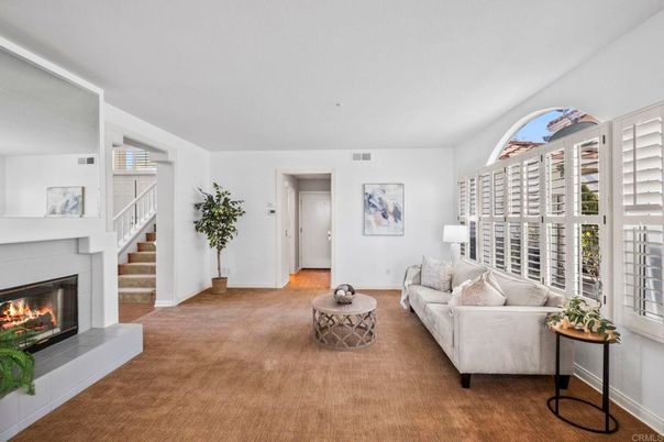Fireplace, Interior, Living room