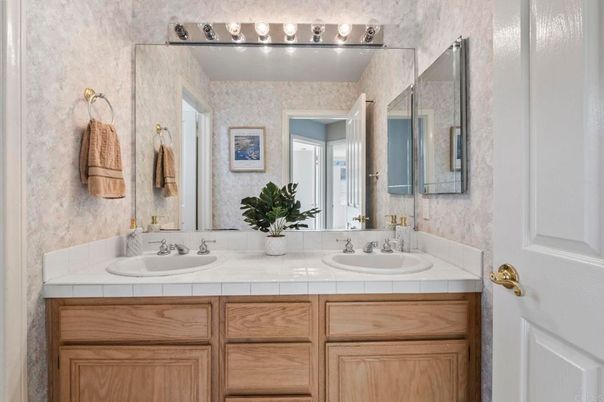 Bathroom, Dual Sink Vanities, Interior, Tile Countertops