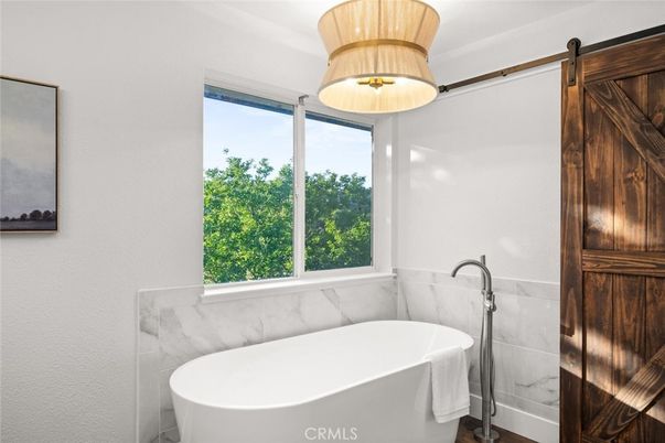 Bathroom, Free Standing Baths, Interior