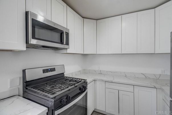 Interior, Kitchen, Marble, Stainless Steel Appliances