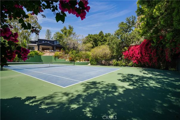 Exterior, Tennis Courts