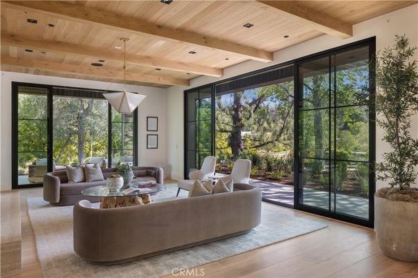 Interior, Living room, Pendant Lights, Recessed Lighting, Wooden Beams, Wooden Ceilings, Wood Texture Flooring