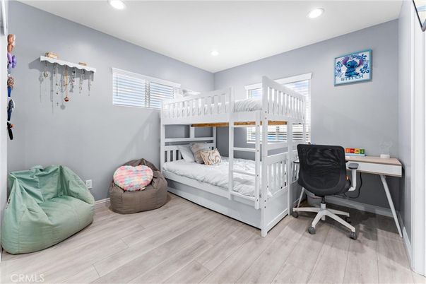 Bedroom, Home Office, Interior, Recessed Lighting, Wood Texture Flooring