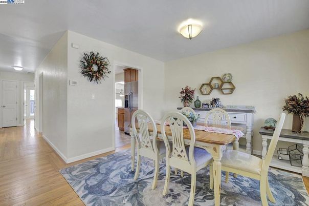 Dining room, Interior, Wood Texture Flooring