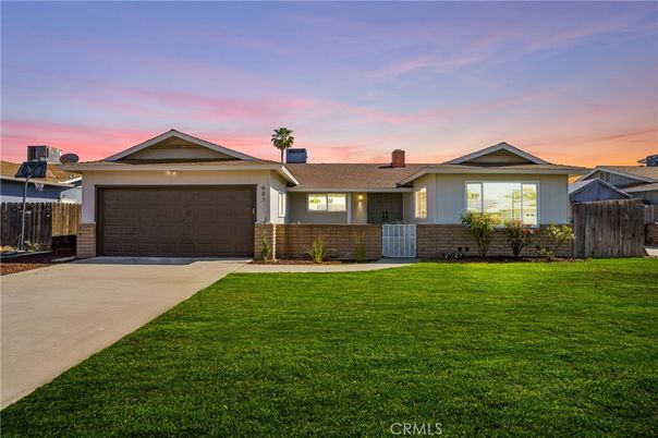 Attached, Backyard, Exterior, Facade, Ranch