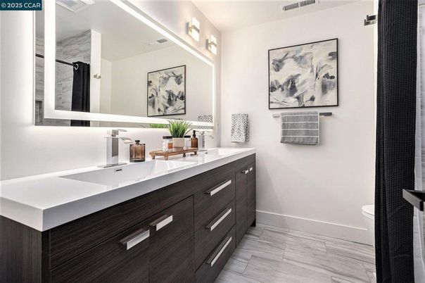 Bathroom, Dual Sink Vanities, Interior, Wood Texture Flooring