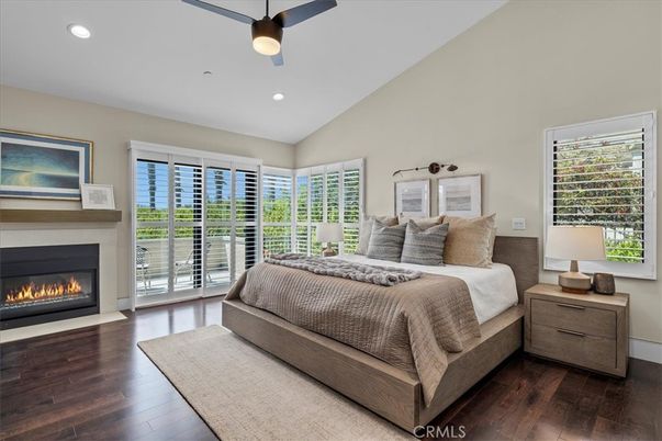 Bedroom, Fireplace, Interior, Recessed Lighting, Wood Texture Flooring
