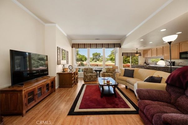 Interior, Kitchen, Living room, Pendant Lights, Recessed Lighting, Wood Texture Flooring