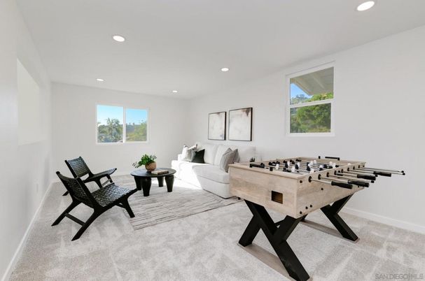 Game Room, Interior, Recessed Lighting